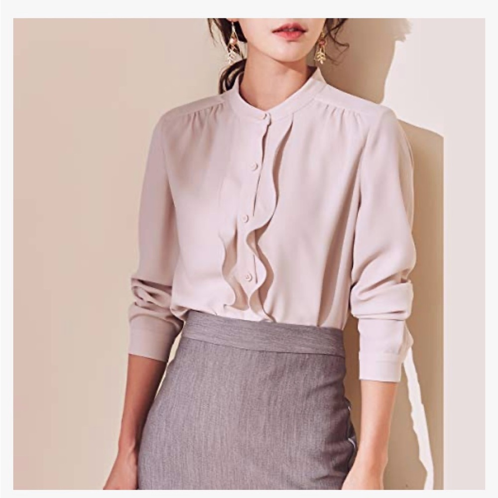 Chic Cream Ruffle Blouse